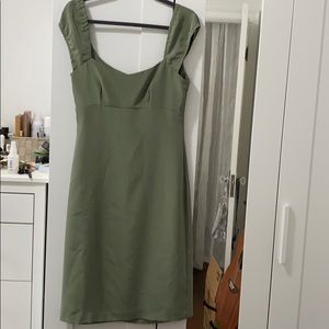 Sleeveless dress